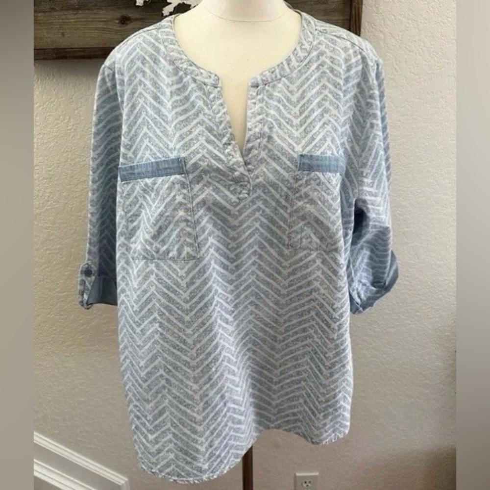 Chicos chambray popover cotton tunic size 3 XL